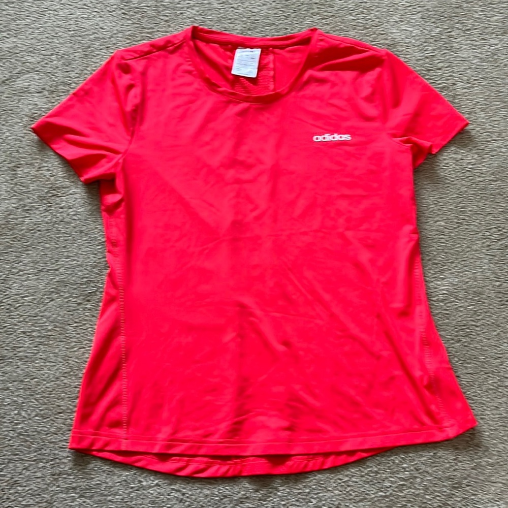 Women’s Adidas Athletic T-shirt Size M